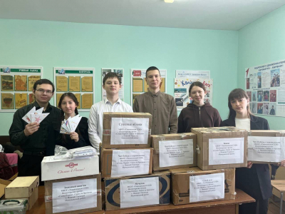 Мамадышские школьники подготовили 900 пакетиков чая с карамельками для бойцов СВО