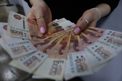 МРОТ в России в 2027 году может превысить 32 тысячи рублей
