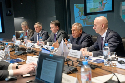 Минниханов обсудил с корпорацией &laquo;Туризм.РФ&raquo; проект курорта &laquo;Казань марина&raquo; в Лаишевском районе