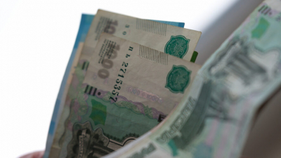 Прибавки не ждите - эксперт заявил, что повышения зарплат не будет 28/01/2026 &ndash;