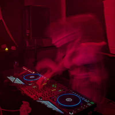 Путеводитель хипстера по «снобскому» и «говнарскому» Алматы: Punk