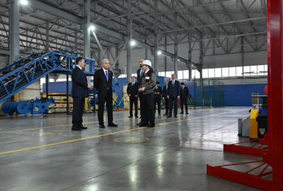 Касым-Жомарт Токаев посетил завод Tausogar