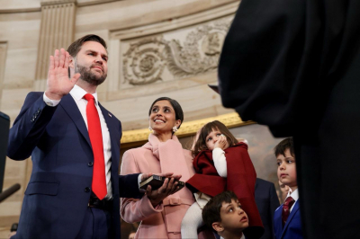 Вэнс: соглашение США и Ирана изменит Ближний Восток на следующие 50 лет