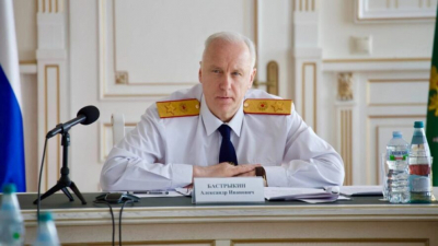 Бастрыкин поручил расширить проверку подростков, напавших на таксиста и угнавших его авто в Казани 25/02/2026 &ndash; Новости