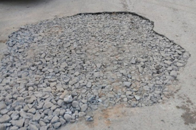 Мэрия Казани ответила на жалобу из-за незаасфальтированных дыр на улицах Кулагина и Авангардная