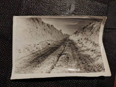 Трехметровые сугробы расчищали танками: фото зимней трассы на Казань 1968 года