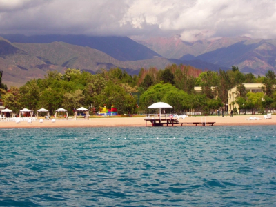 Опасные для здоровья факторы выявлены в озере Иссык-Куль &mdash; исследование