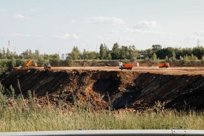 Высотки, парк и соцобъекты – как могут освоить карьер у Элеваторной Горы