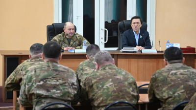 Депутат Мажилиса Парламента встретился с личным составом регионального командования "Восток"